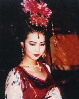 周皇后为何一开始不被懿安皇后看好？