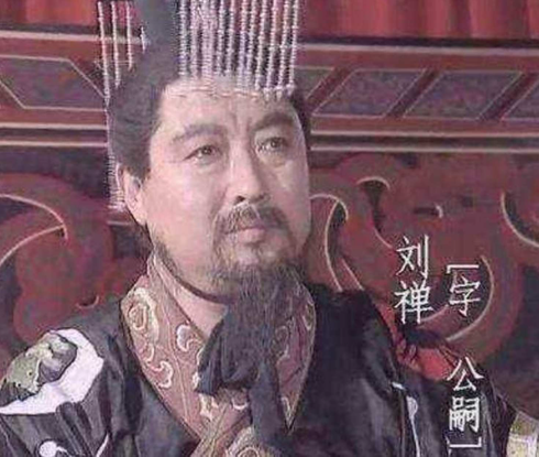 从“扶不起”到四十年国祚:刘禅的生存智慧与时代困局