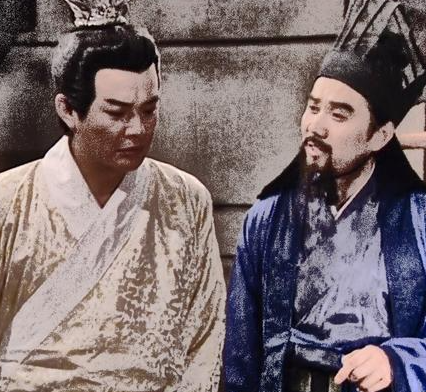 战略之眼与权谋棋局:鲁肃接任周瑜都督位的深层逻辑