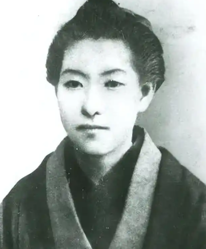 樋口一叶：名字里的文化密码与文学传奇